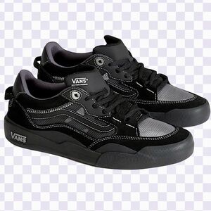 Vans NWT Skate 2 Wayvee Skateboarding shoes Men’s Size 10 1/2 black black gray